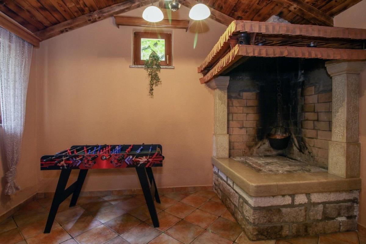 Dea In Kmeti Villa Žminj Exterior foto